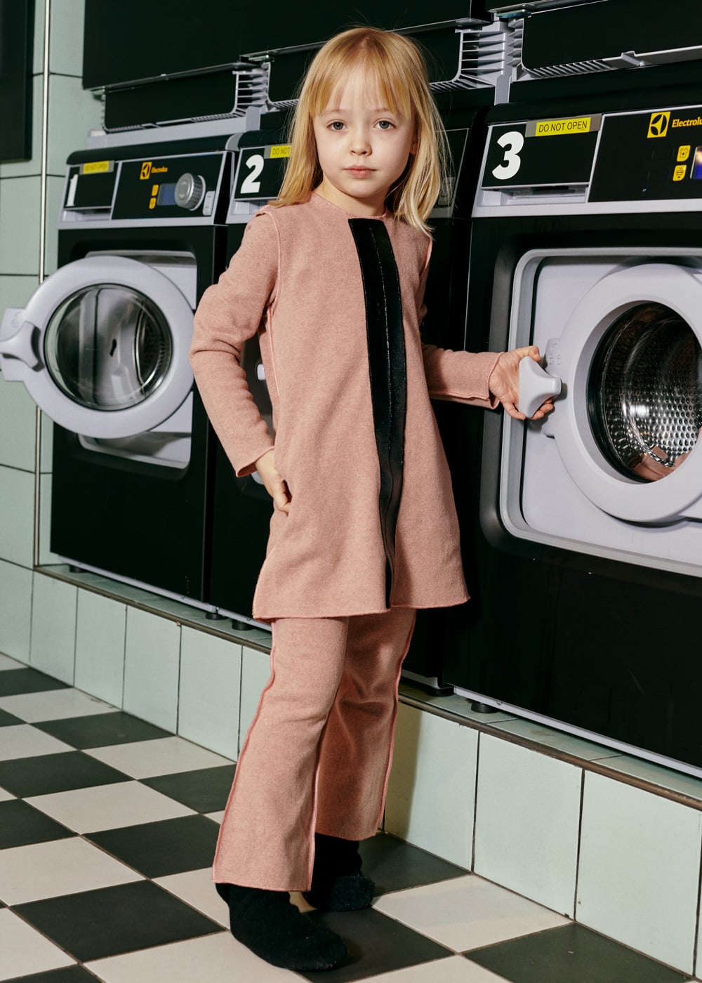 Es’Given mini by Simona Mazzei,kids lookbook Campaign Fall Winter 2019/20.Riccardo Polcaro, fotografo moda bambino.
